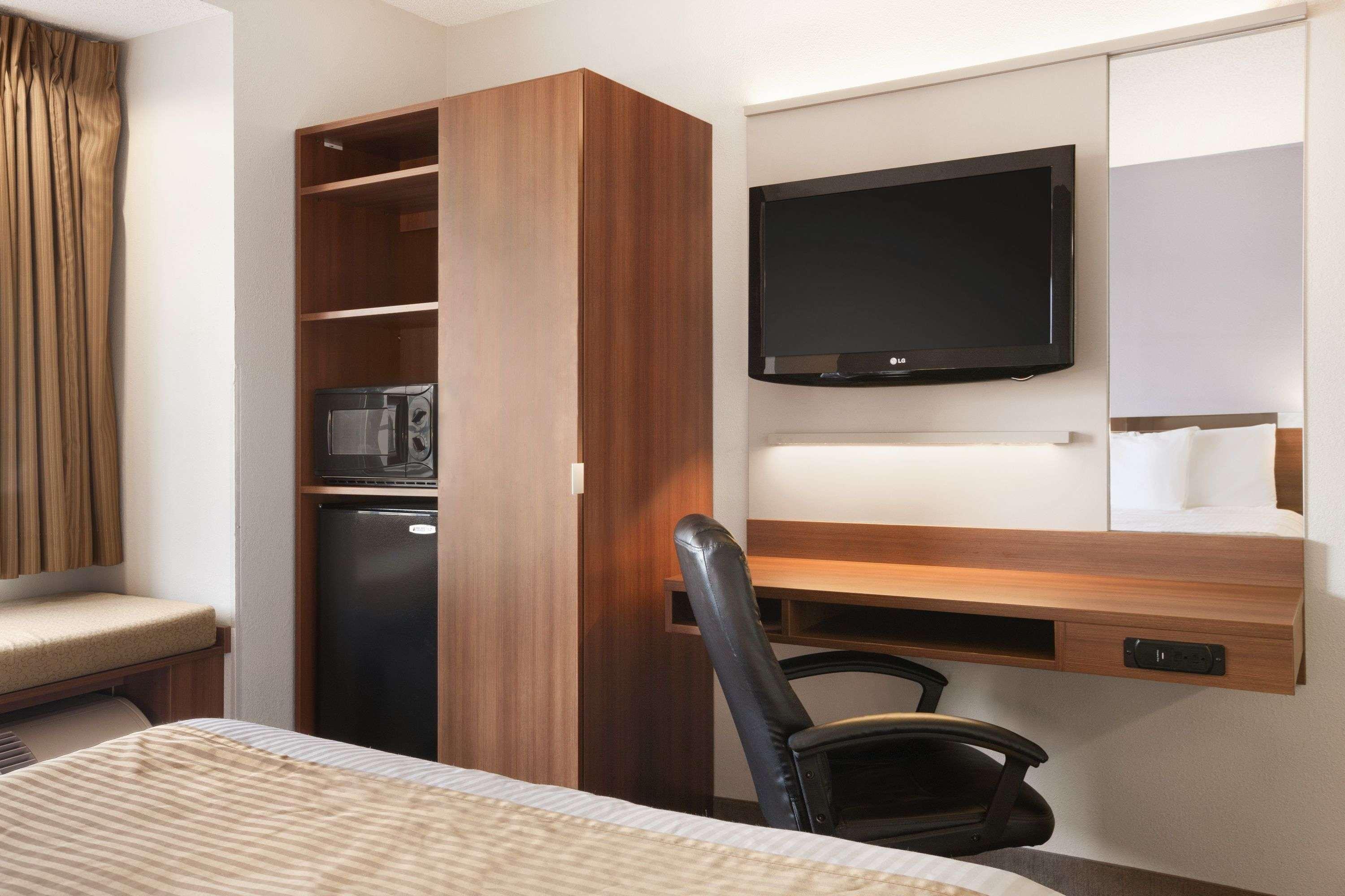 Microtel Inn By Wyndham - Albany Airport Latham Εξωτερικό φωτογραφία