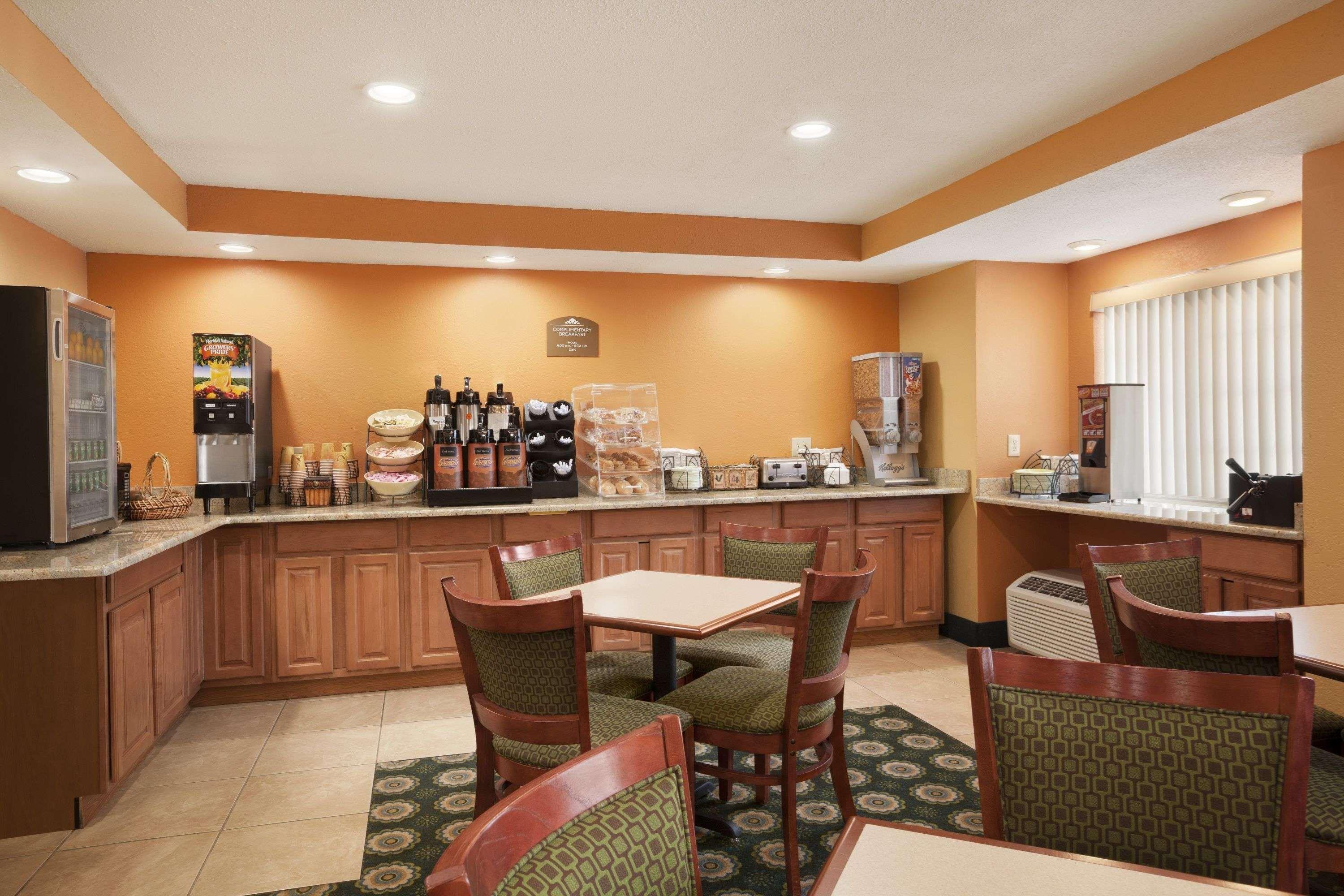 Microtel Inn By Wyndham - Albany Airport Latham Εξωτερικό φωτογραφία