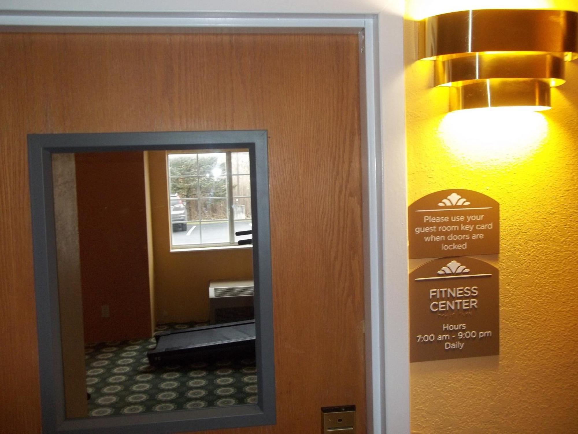 Microtel Inn By Wyndham - Albany Airport Latham Εξωτερικό φωτογραφία