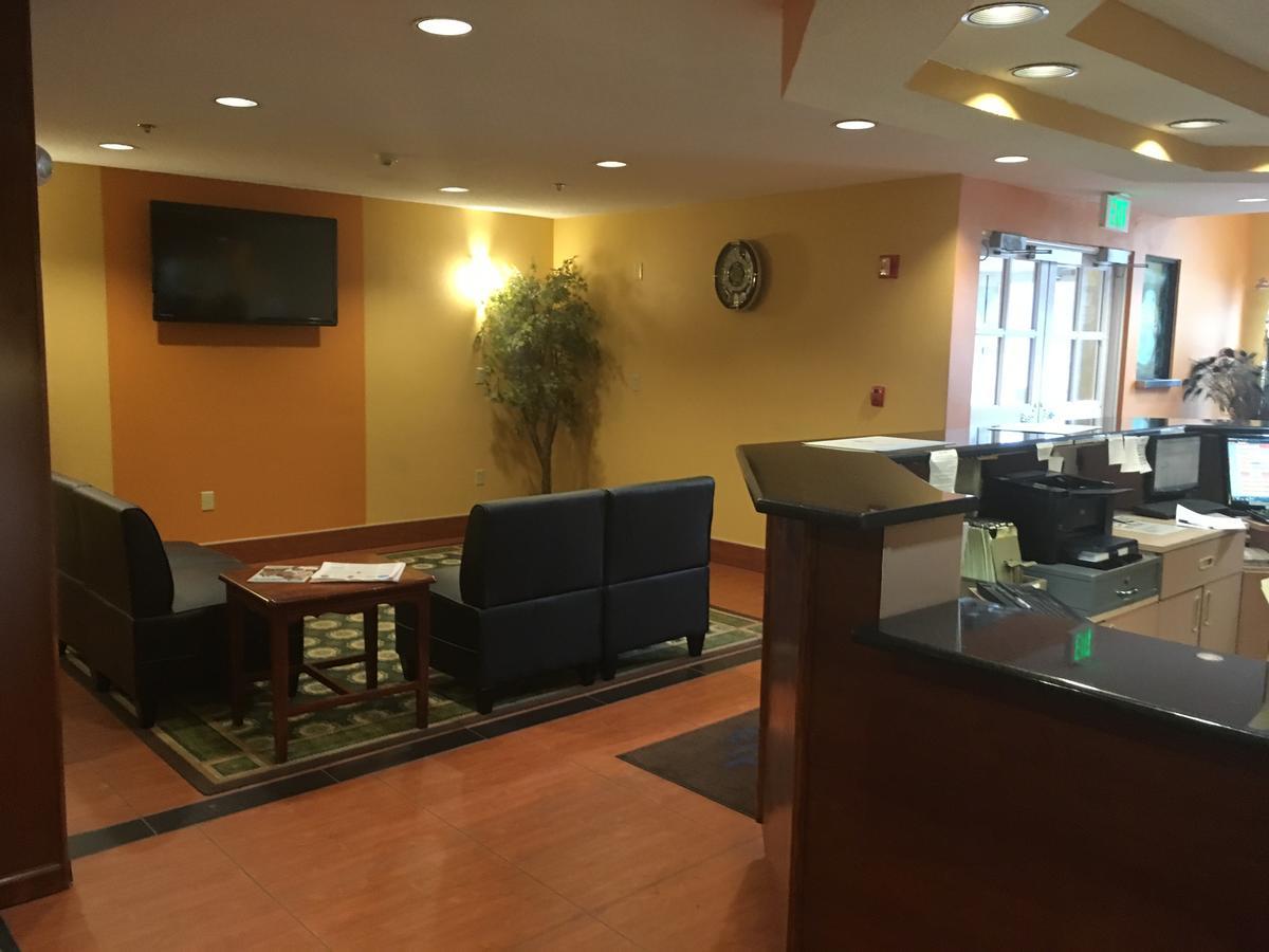 Microtel Inn By Wyndham - Albany Airport Latham Εξωτερικό φωτογραφία