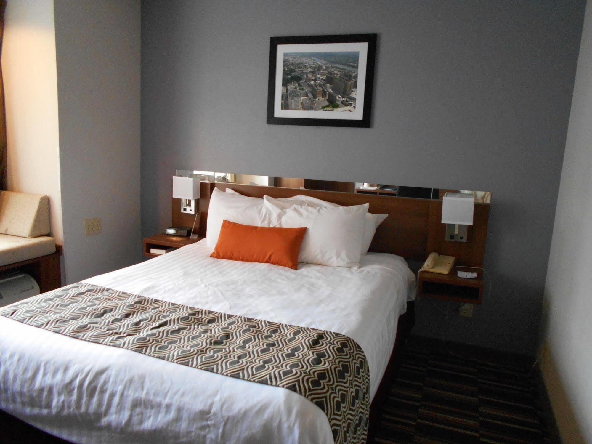 Microtel Inn By Wyndham - Albany Airport Latham Εξωτερικό φωτογραφία